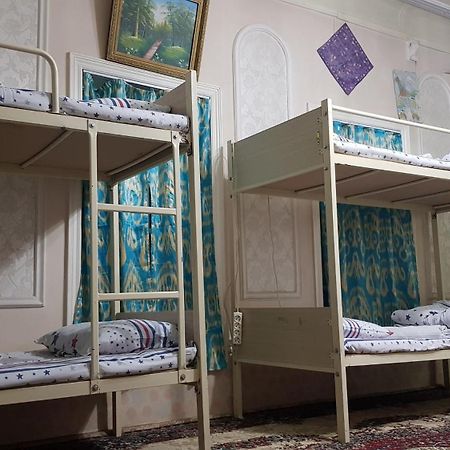 Guesthouse Kamolot Bukhara Eksteriør bilde